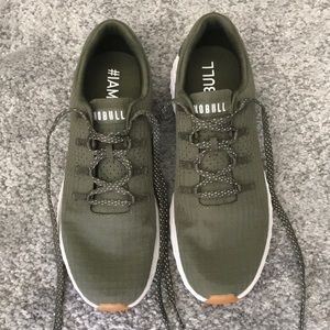 No bull rip stop runner Olive with gum bottom